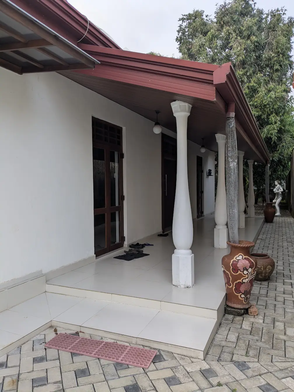 Side exterior view of Prince Cottage